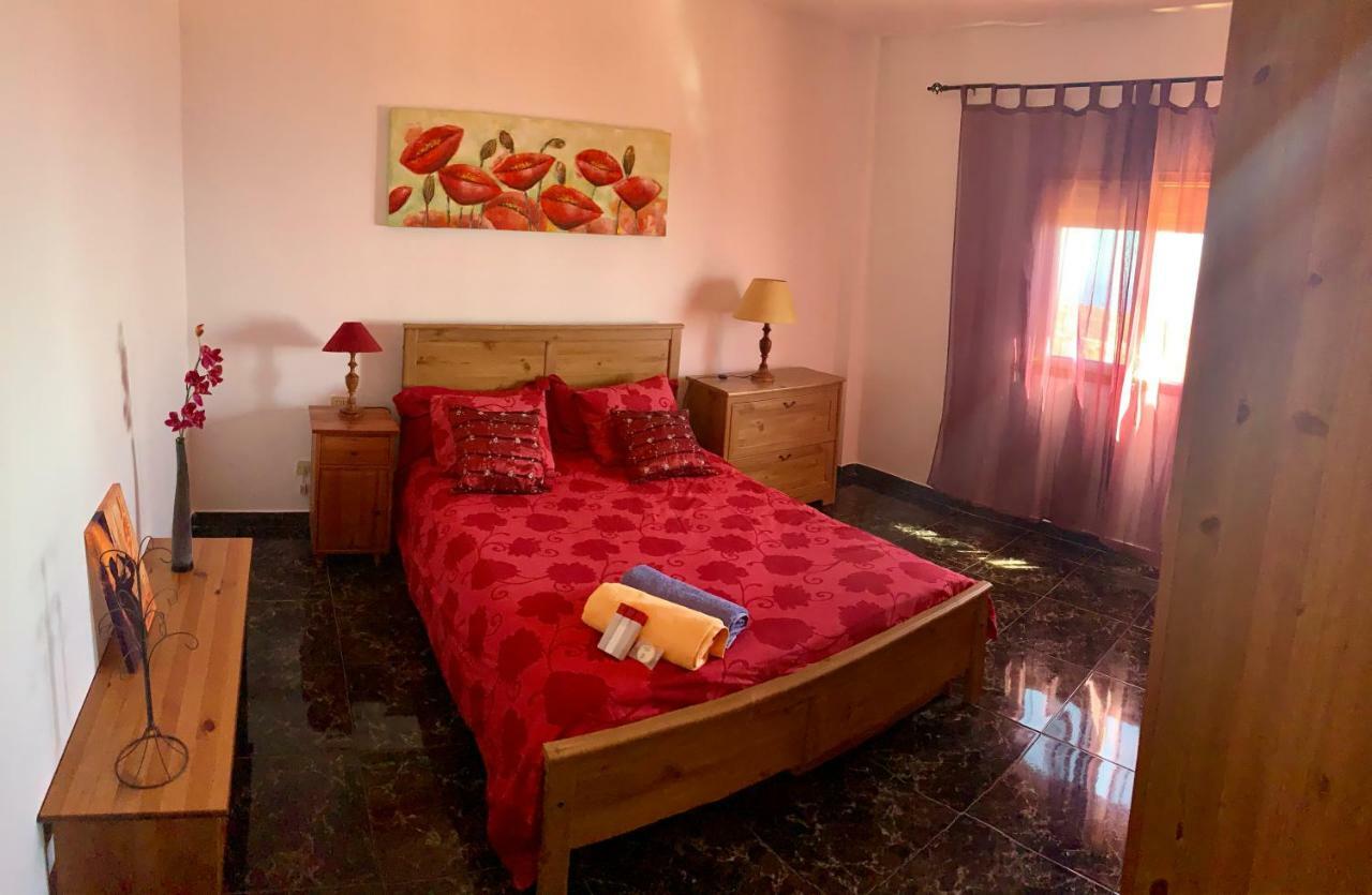 Naomi'S House Guest House Fasnia Екстериор снимка