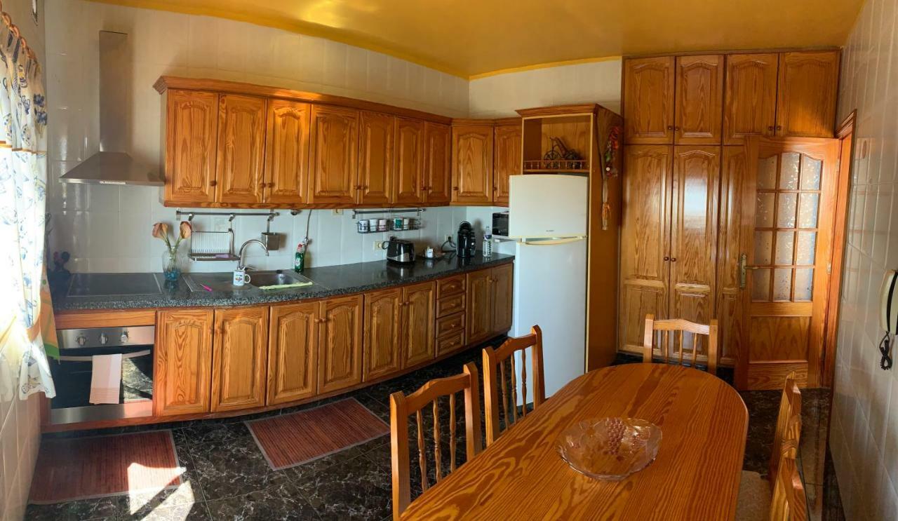 Naomi'S House Guest House Fasnia Екстериор снимка
